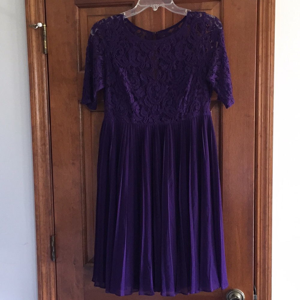 Purple lace Momo Maternity dress S